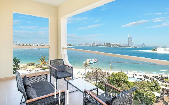 LUX Holiday Home - Al Nabat 1