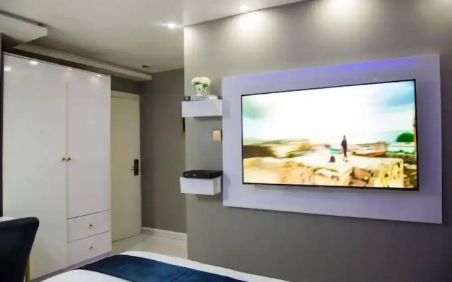 Tokyo Apartments