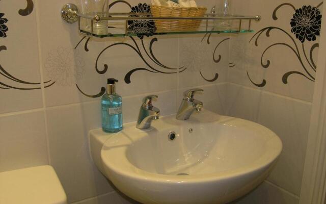 Christleton House BB