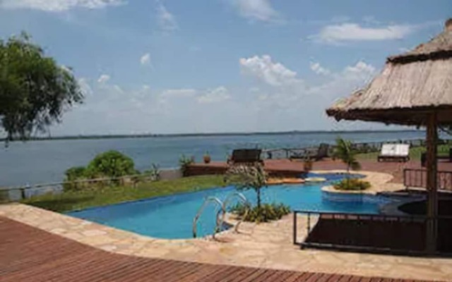Howard Johnson Express Inn Ituzaingo