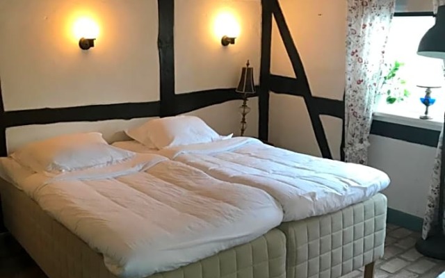 Tunneberga Gästgifvaregård