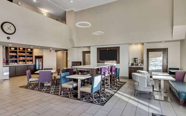 La Quinta Inn & Suites by Wyndham North Orem