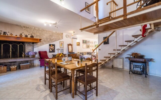 Amazing Home in Vodnjan With Wifi and 3 Bedrooms