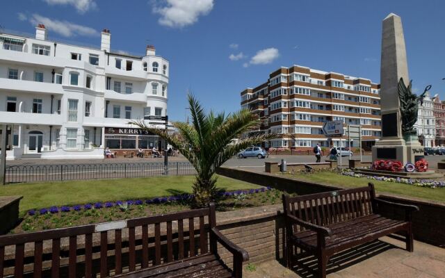 Exquisite Apartment in Bexhill Kent With Balcony