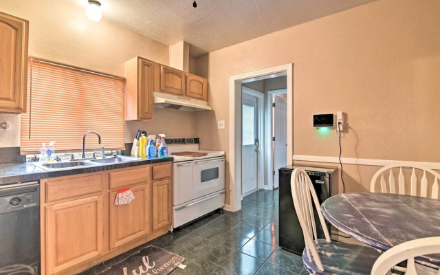 Pet-friendly Auburndale House w/ Lake Views!