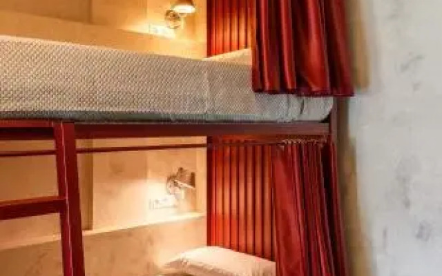 Blanco Albergue