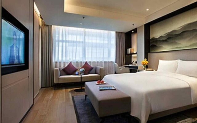 Mercure Dalian City Center