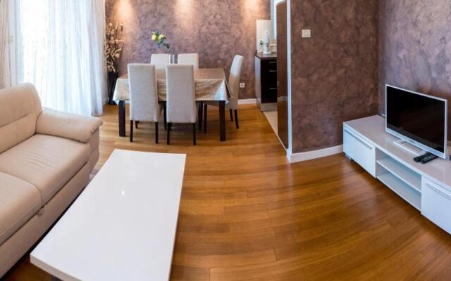 Dubrovnik Style Luxury Apartment