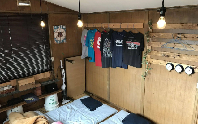 Norishico Auto Guest House - Hostel