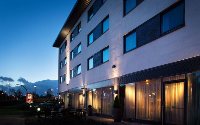 B&B HOTEL Warrington