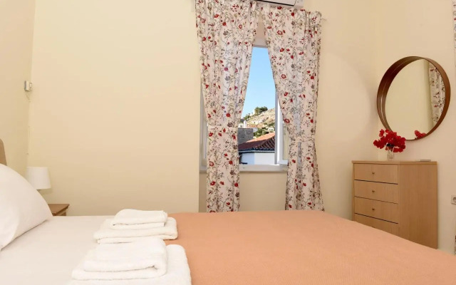 Kalogiannis Apartments (AcquaBlue & SunnyShades)