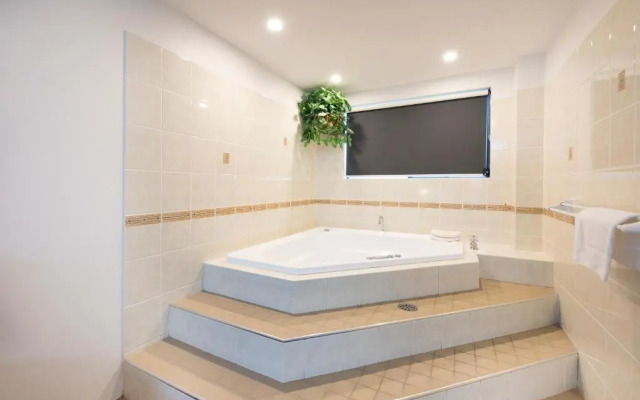 Best Western Lakesway Motor Inn