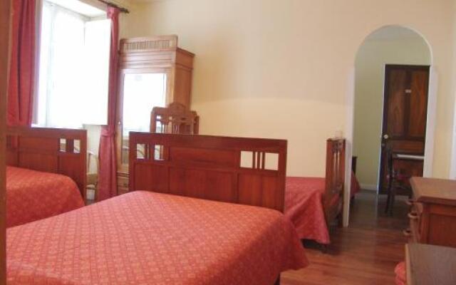 Hostal Ayestaran I