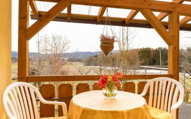 Apartment mit Balkon