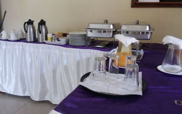 Lira Tasha Hotel