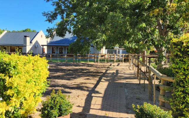 Cornfields River Bed And Breakfast