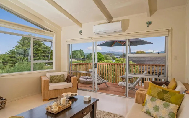 Barefoot Boulevard - Pauanui Holiday Home