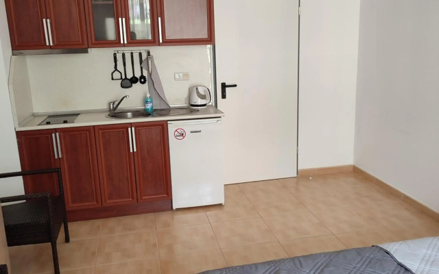 Central Plaza Studio