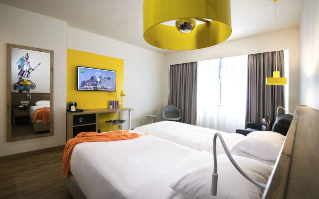 ibis Styles Athens Routes