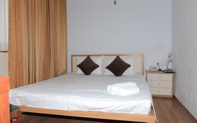 Sea Port Hotel