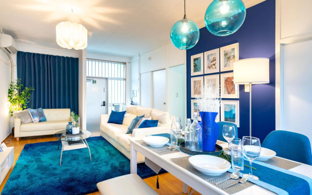 Deluxe Room 96平米 -ウル エスポワールうるま-