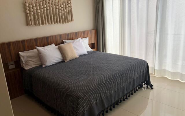 Casa Luz Downtown Apartments