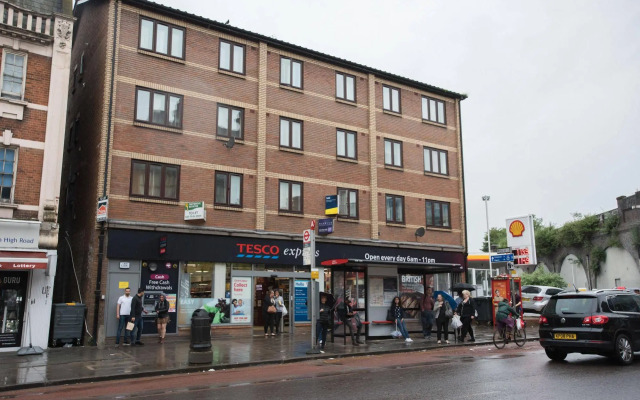 Short Lets In London Kilburn