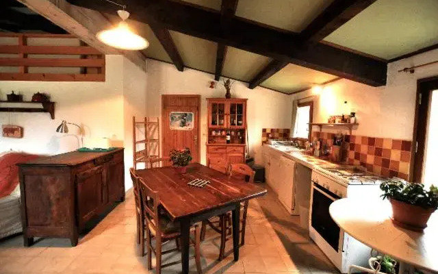 Lespine-10 min Caverne Pont d'Arc