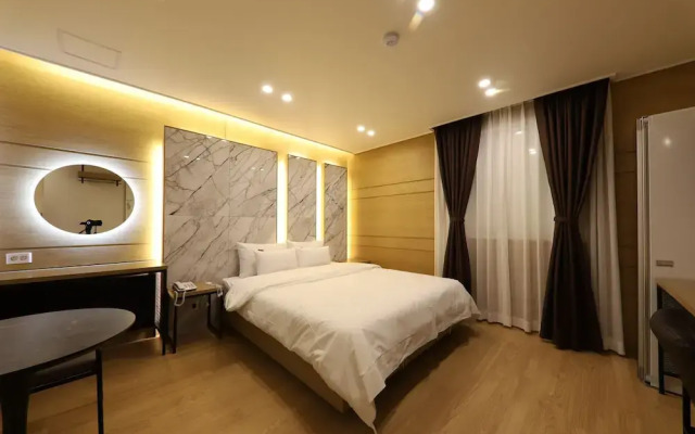 Hotel Browndot Chungjang