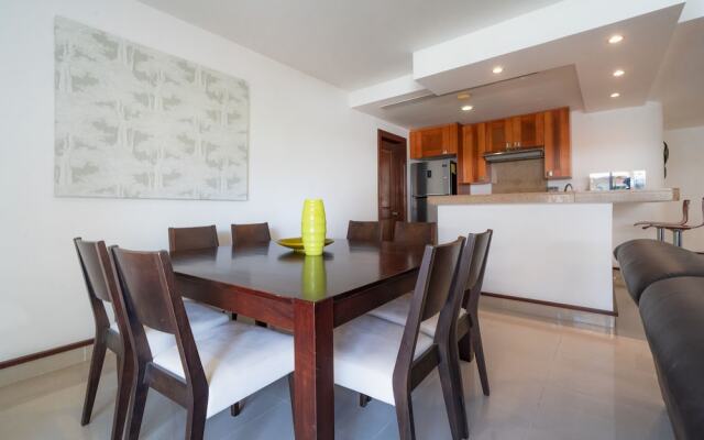 Wayak 301 - Center of Playa del Carmen