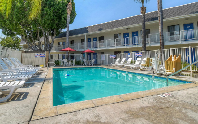 Motel 6 El Cajon, CA - San Diego