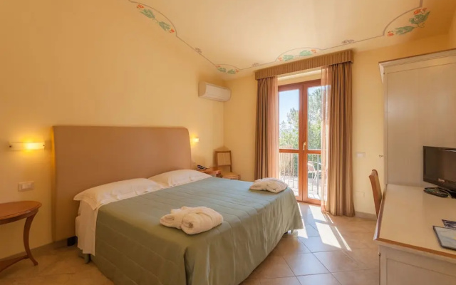 Hotel Saturno Fonte Pura