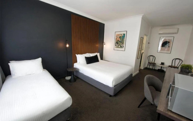Echo Point Discovery Motel