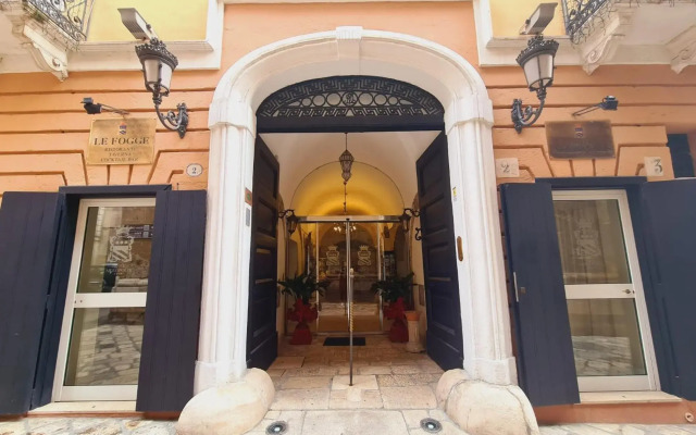 Akropolis Hotel