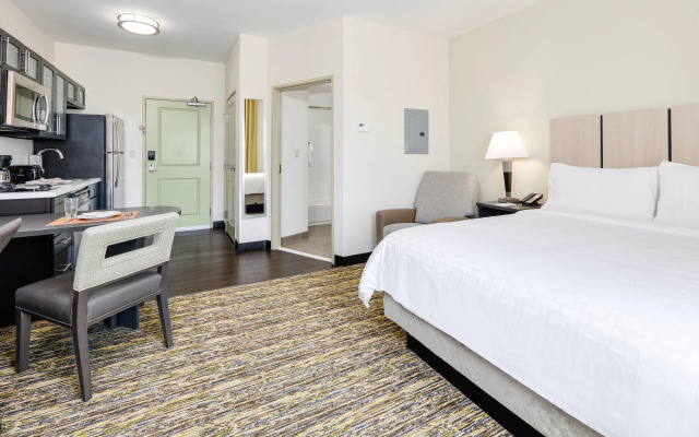 Candlewood Suites Dallas NW - Farmers Branch by IHG
