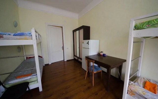 Hostel on Bolshaya Zelenina 2