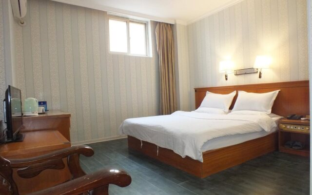 Beijing Fuxing Holiday Hotel