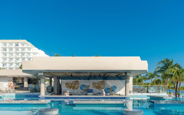 Hotel Riu Caribe - All Inclusive