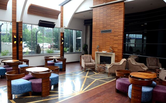 Hotel Gold Majesty