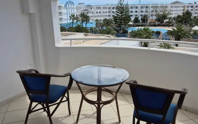 Golf Residence- Family Only