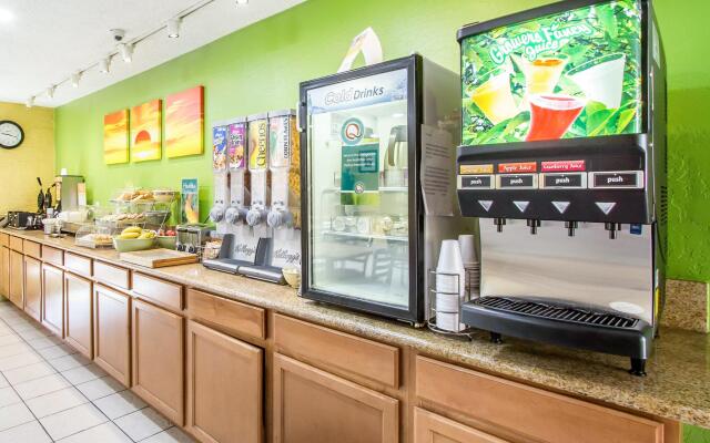 Quality Inn & Suites Goodyear - Phoenix West