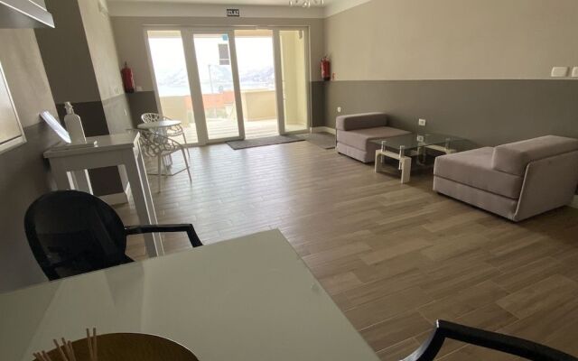 Rooms ''N''