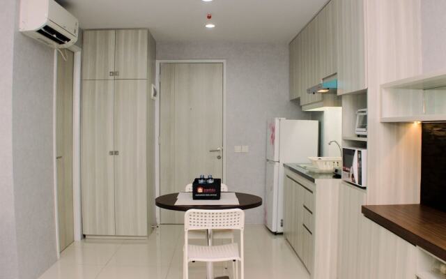 Big And Cozy Studio At Azalea Suites Apartment