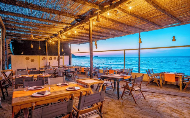 La Local Yalıkavak