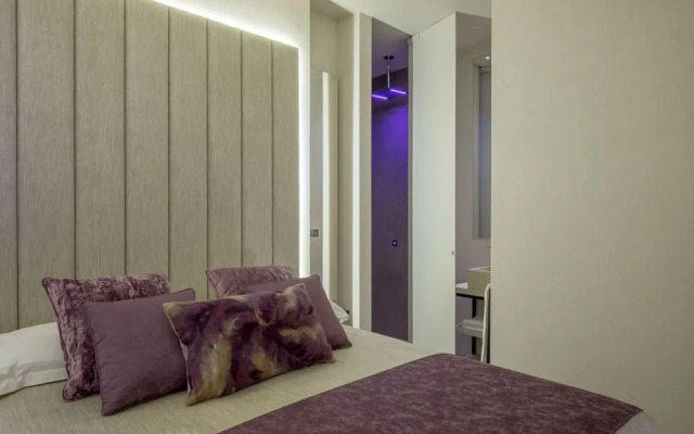 Room 230 Roma Luxury Suites