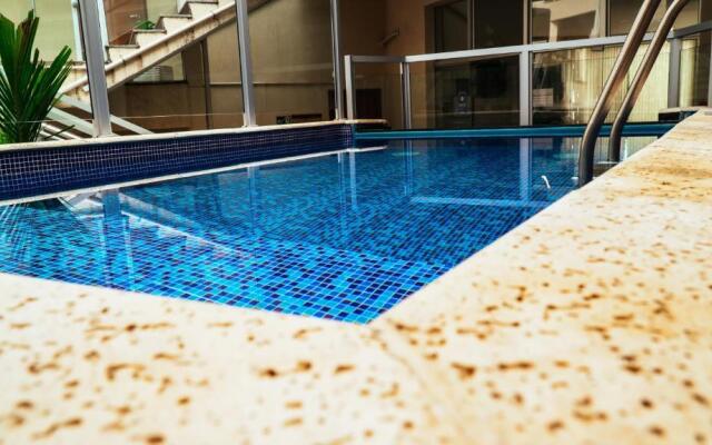 Ferian Plaza Hotel