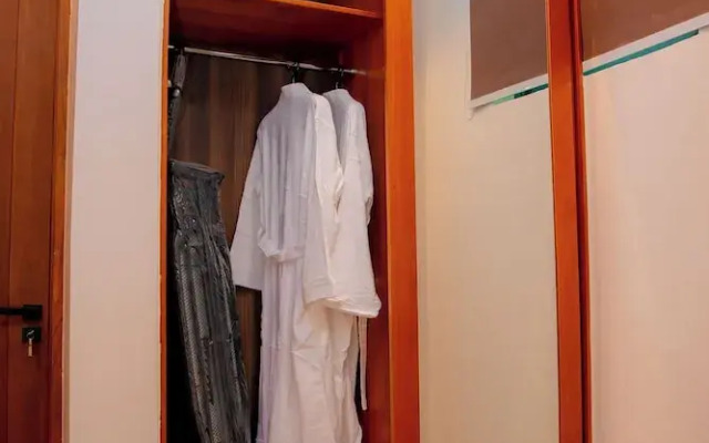 Maison Luxe Apartments