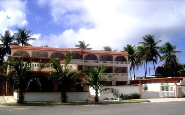 Luquillo Sunrise beach Inn
