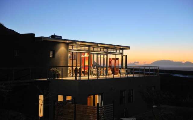 Colourful Manor Guesthouse