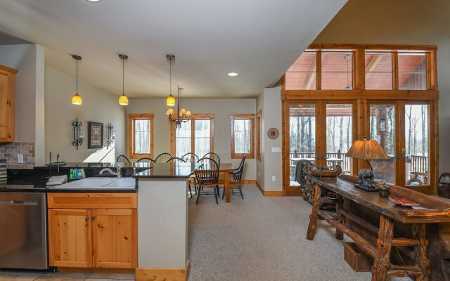 Baraboo Lodge 4 Bedroom Townhome
